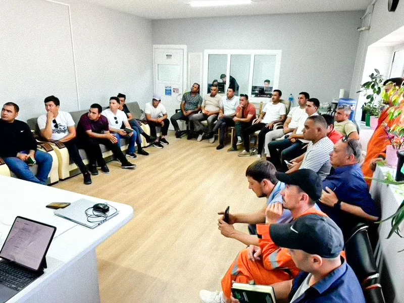 Sada Ulgam staff during an internal training session